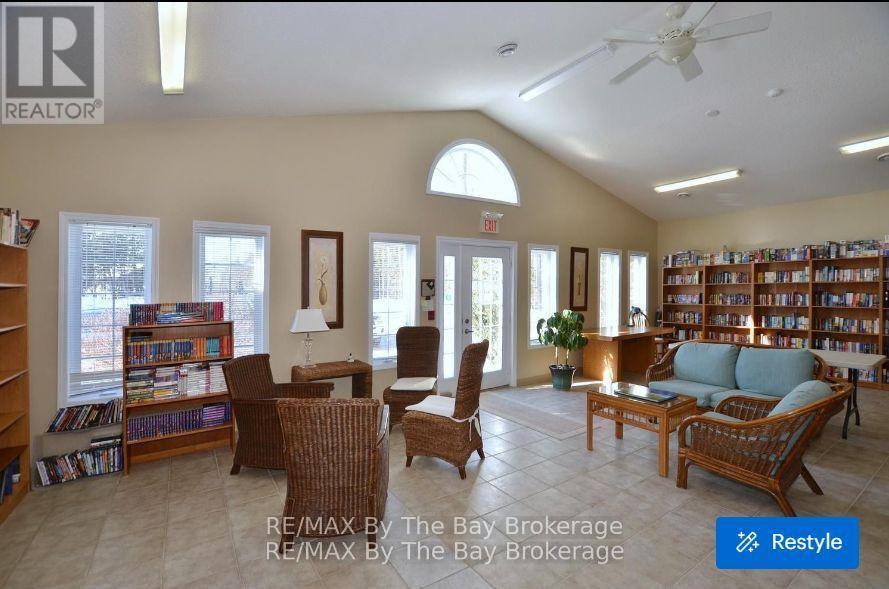 6 Illinois Crescent, Wasaga Beach, Ontario  L9Z 3A8 - Photo 40 - S13627782
