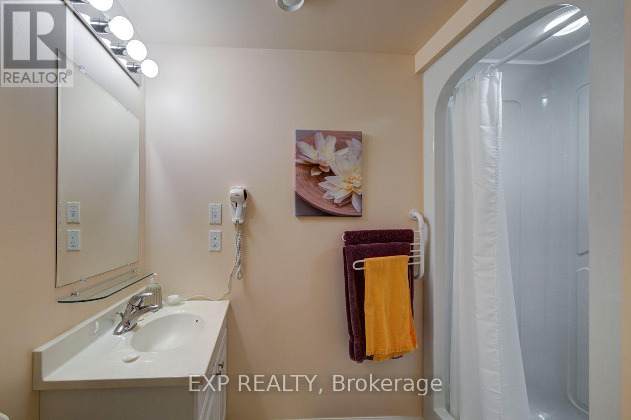 110 Aberdeen Court, Blue Mountains, Ontario  N0H 1J0 - Photo 37 - X13628040
