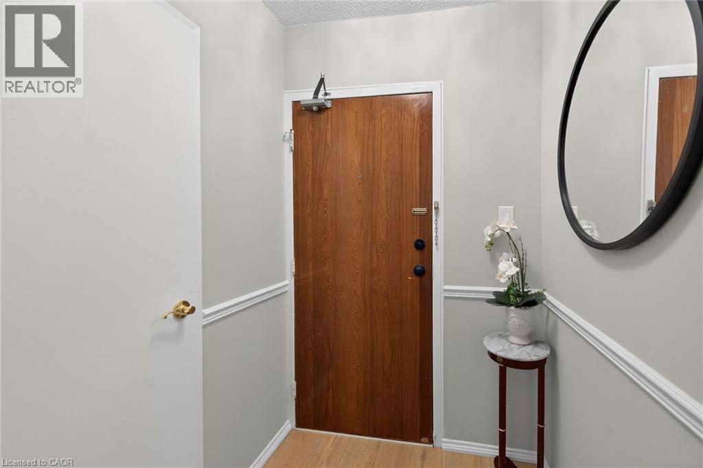 700 Dynes Road Unit# 904, Burlington, Ontario  L7N 3M2 - Photo 6 - 40852337