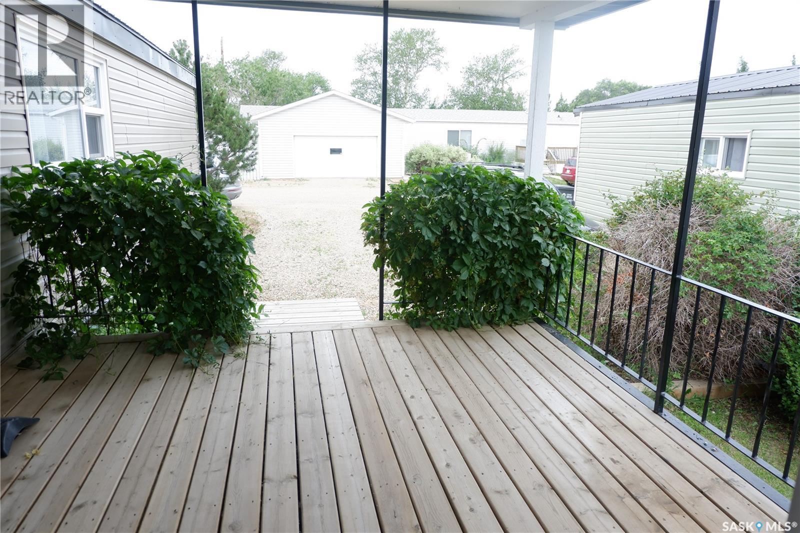 67 Sunrise Estates, Assiniboia, Saskatchewan  S0H 0B0 - Photo 28 - SK044266