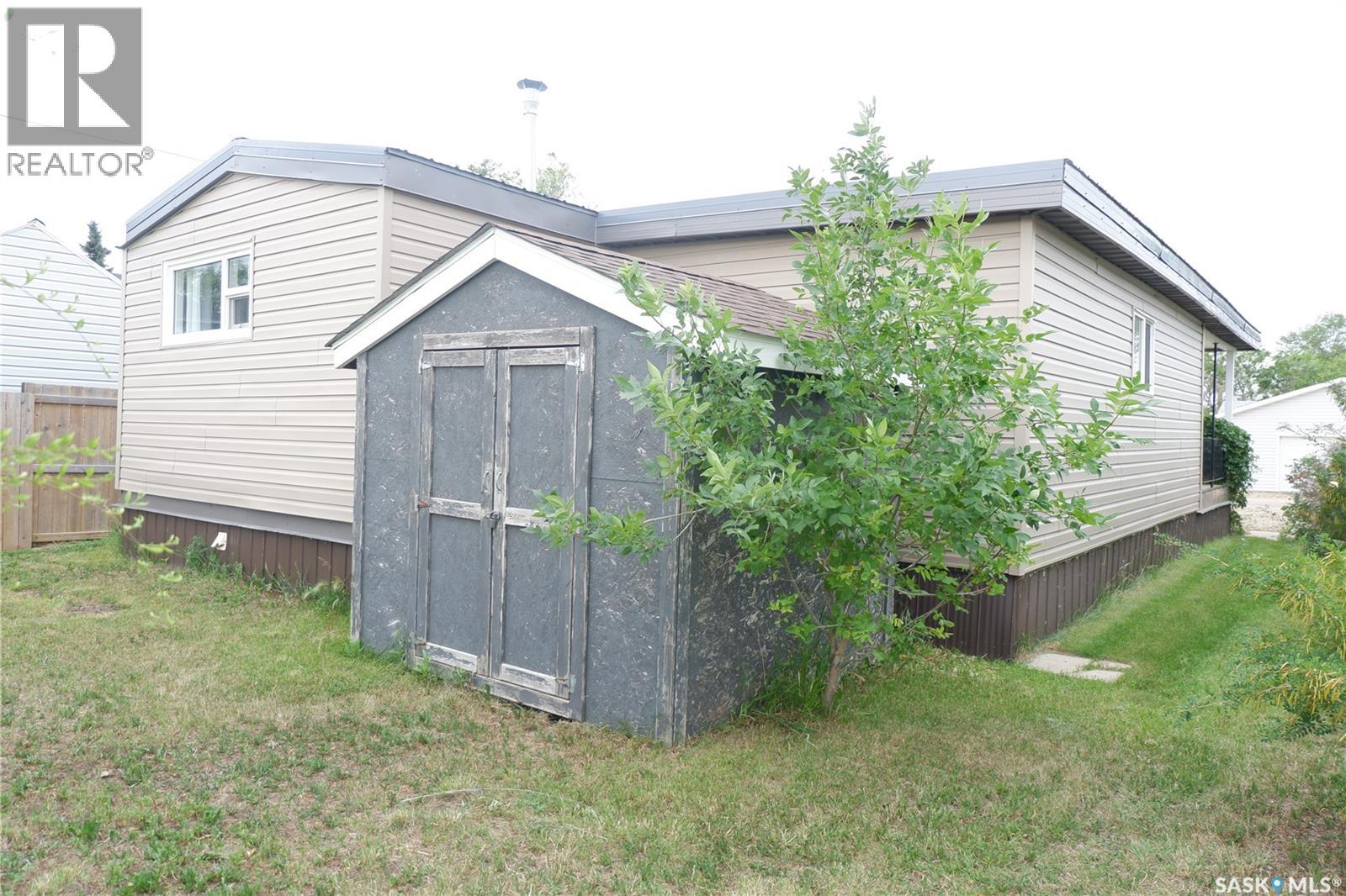 67 Sunrise Estates, Assiniboia, Saskatchewan  S0H 0B0 - Photo 31 - SK044266