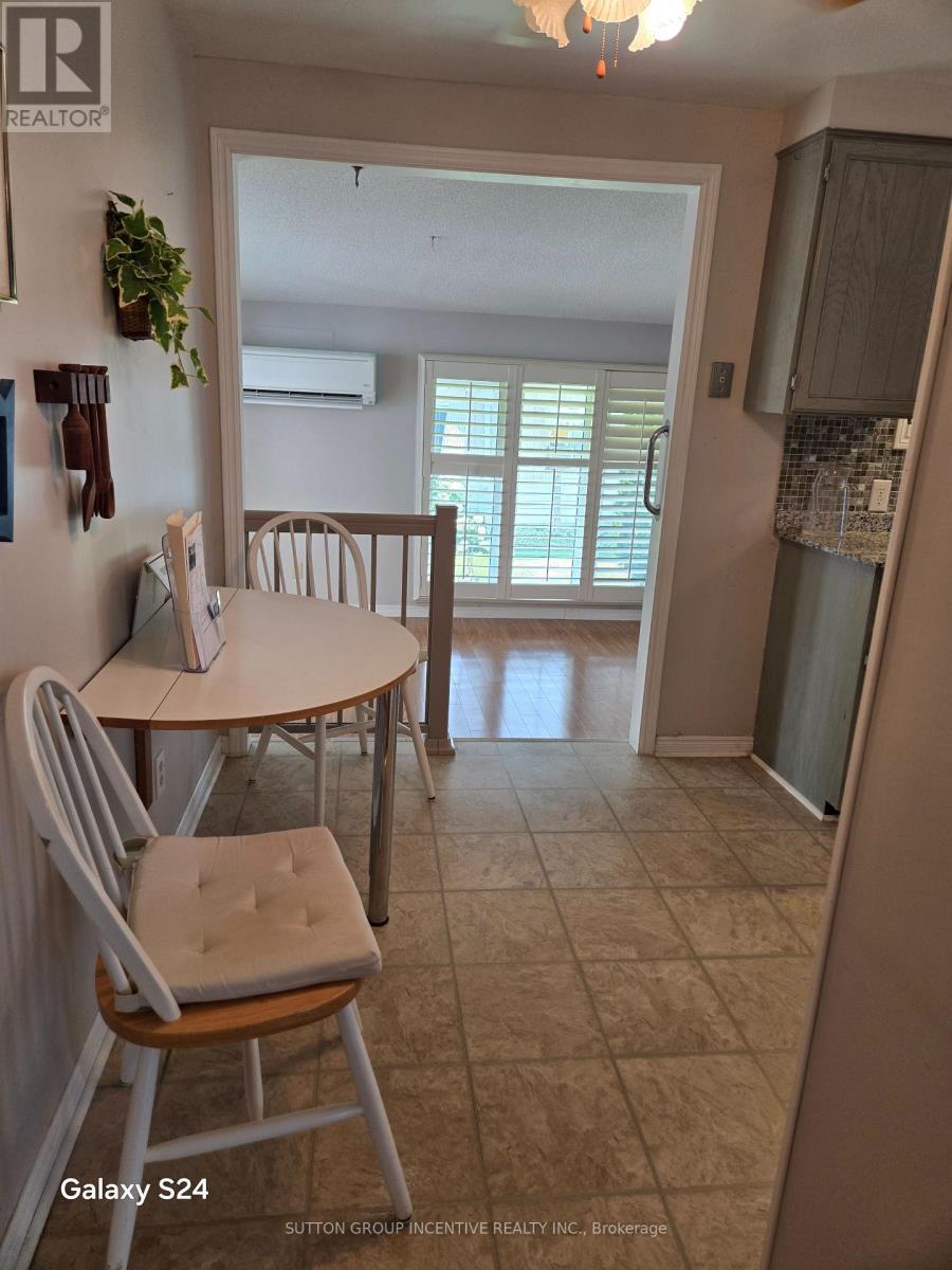 36 Weeping Willow Drive, Innisfil, Ontario  L9S 1P1 - Photo 4 - N13628098