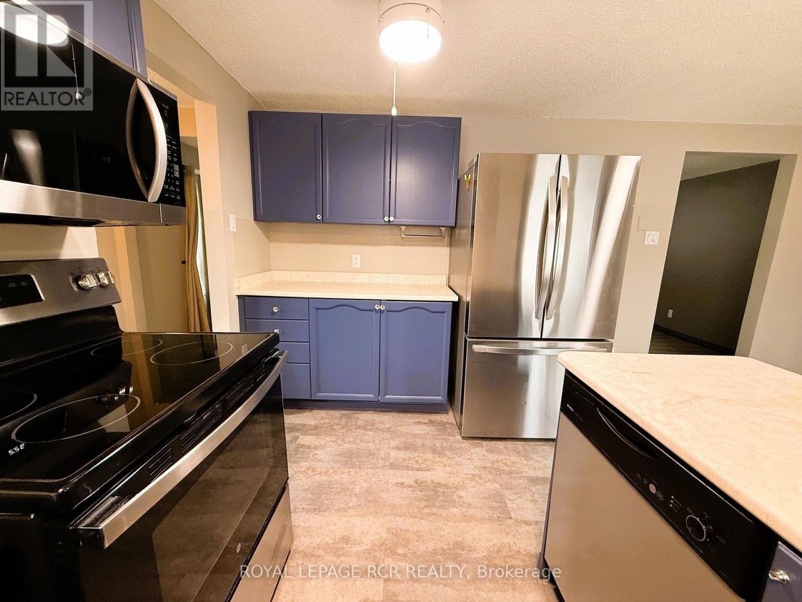38 Royal Oak Drive, Innisfil, Ontario L0L 1L0 - Photo 21 - N13628114