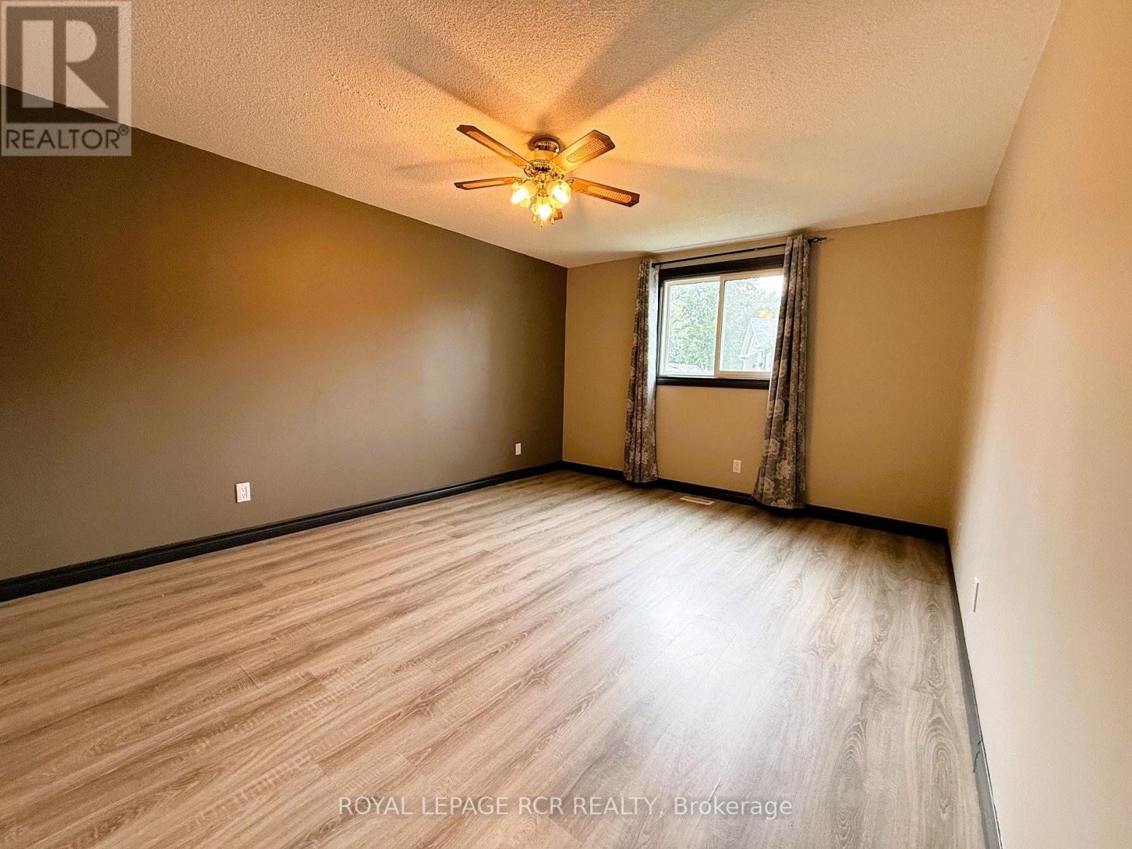 38 Royal Oak Drive, Innisfil, Ontario L0L 1L0 - Photo 24 - N13628114