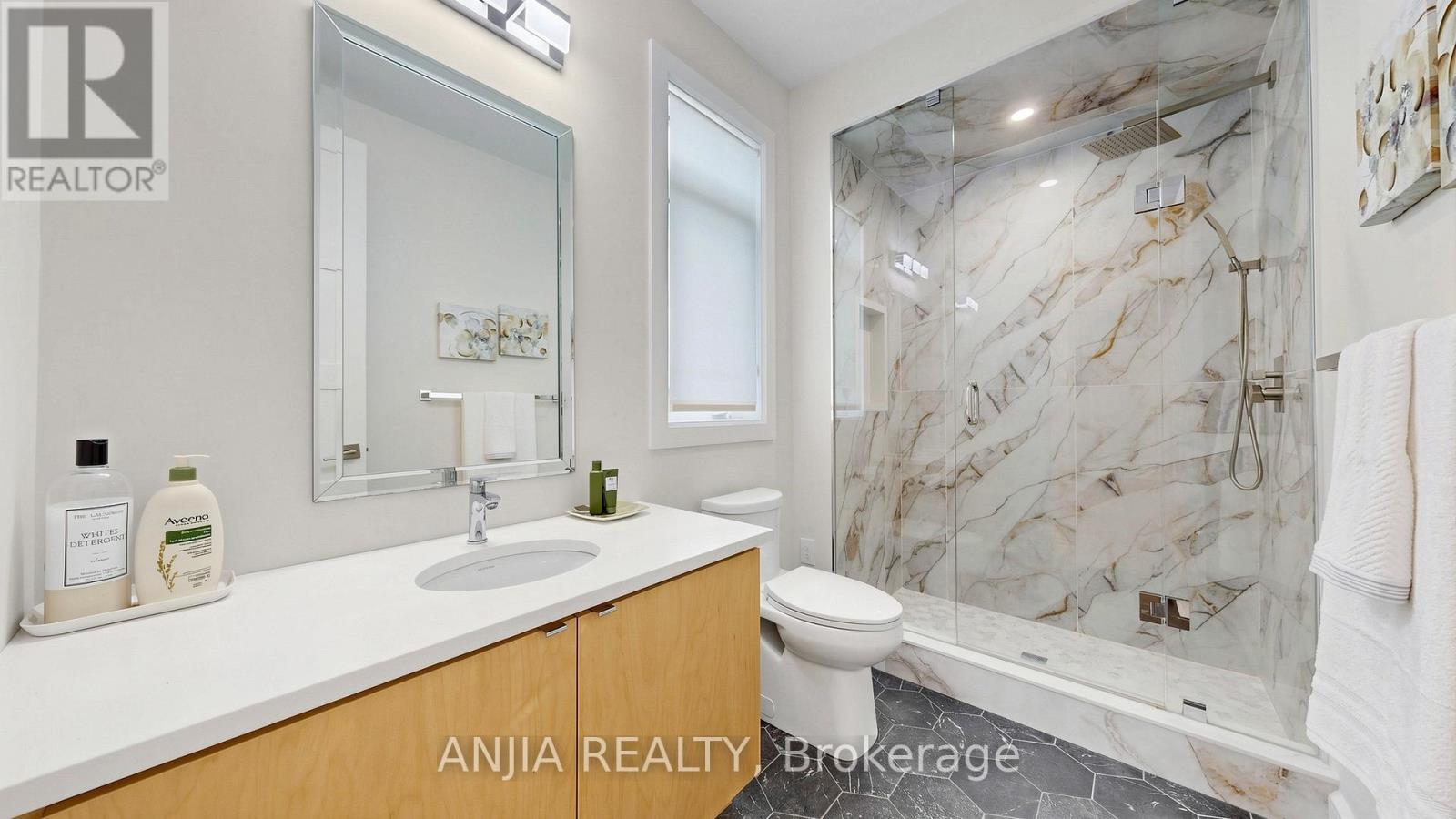 67 Keatley Drive, Vaughan, Ontario  L6A 4Y3 - Photo 40 - N13628116