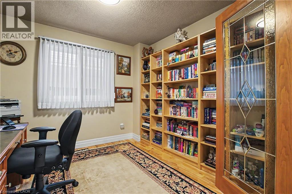 342 Saginaw Parkway, Cambridge, Ontario  N1T 1R8 - Photo 9 - 40852089