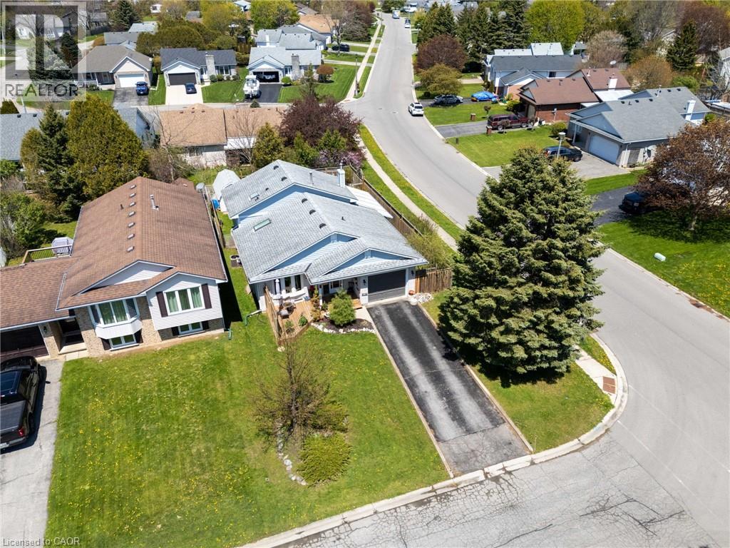 2 Hampton Court, Port Dover, Ontario  N0A 1N4 - Photo 5 - 40852014
