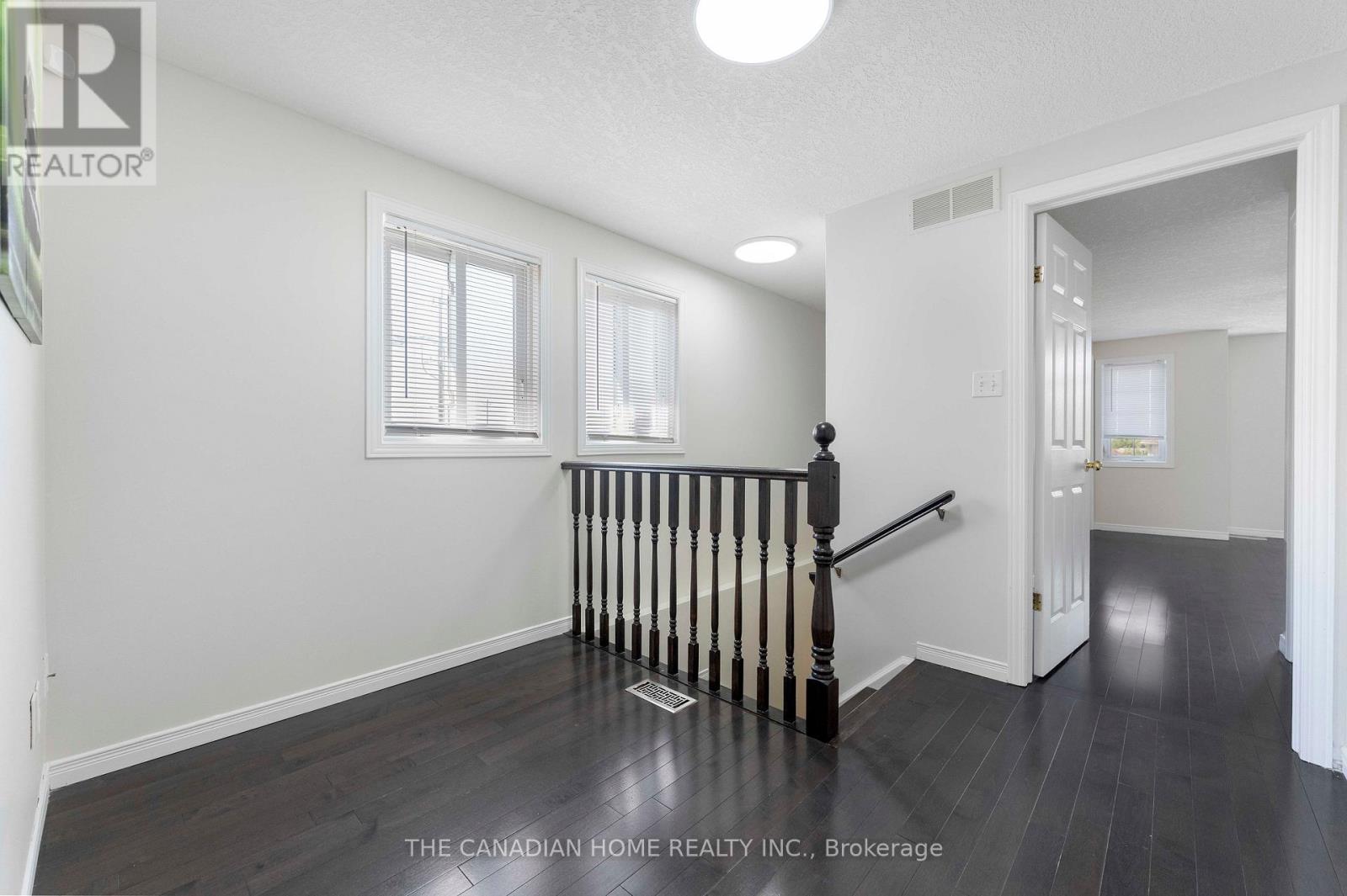 500 Robert Ferrie Drive, Kitchener, Ontario N2P 2T7 - Photo 17 - X13628108