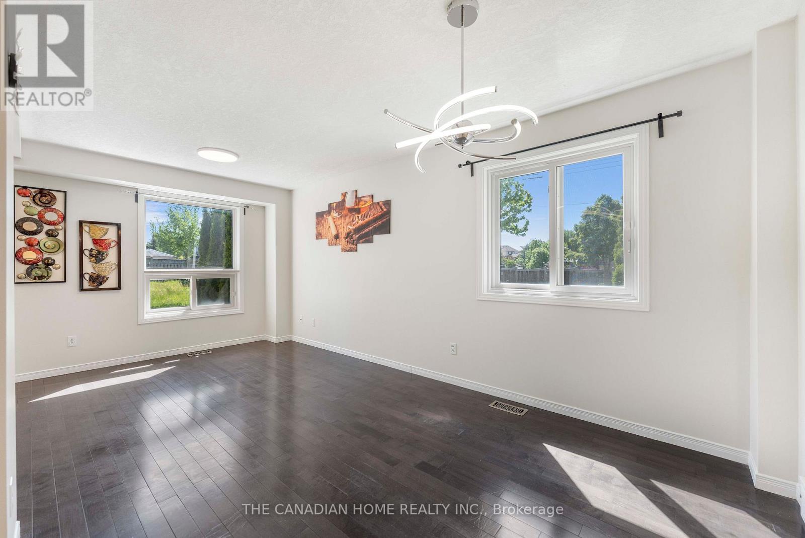 500 Robert Ferrie Drive, Kitchener, Ontario N2P 2T7 - Photo 35 - X13628108
