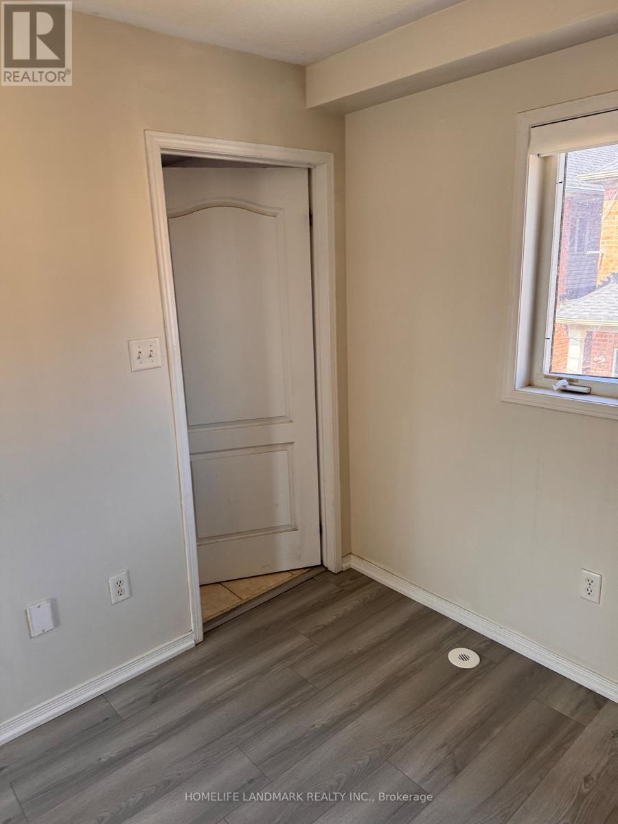 3 Oakmoor Lane, Markham, Ontario  L6B 0B3 - Photo 11 - N13581660