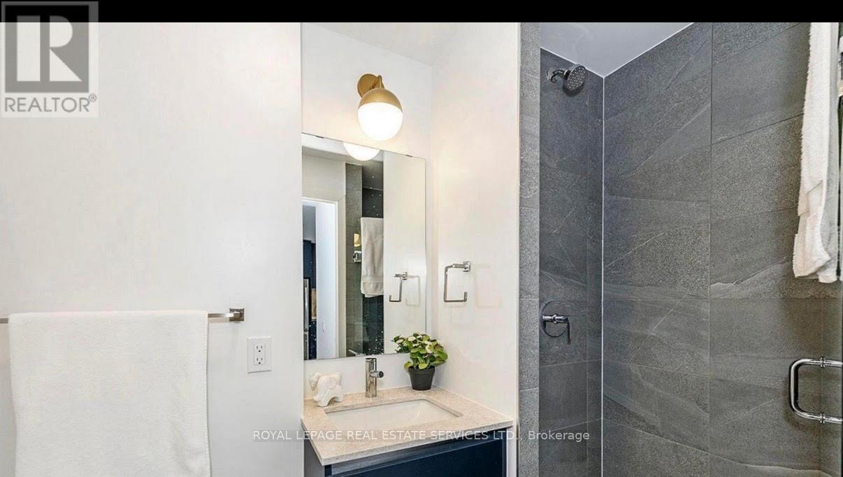 820 - 395 Dundas Street, Oakville, Ontario  L6M 4M2 - Photo 8 - W13518540