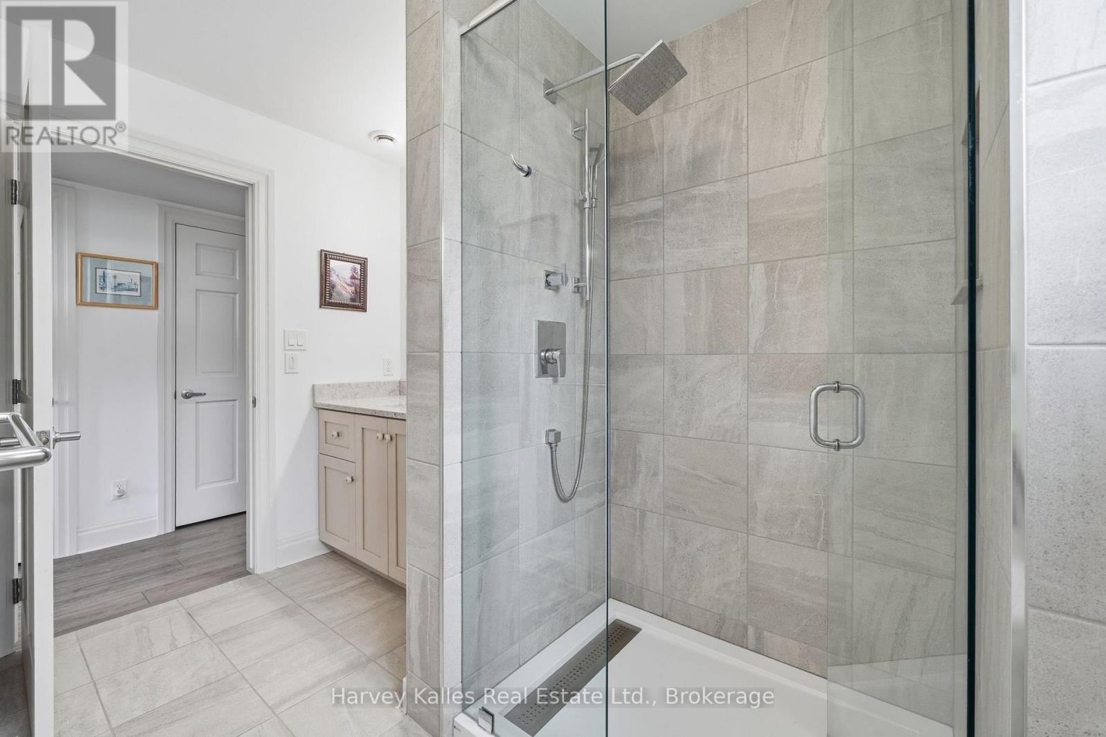 12399 Loyalist Parkway, Prince Edward County, Ontario  K0K 2T0 - Photo 23 - X13623200