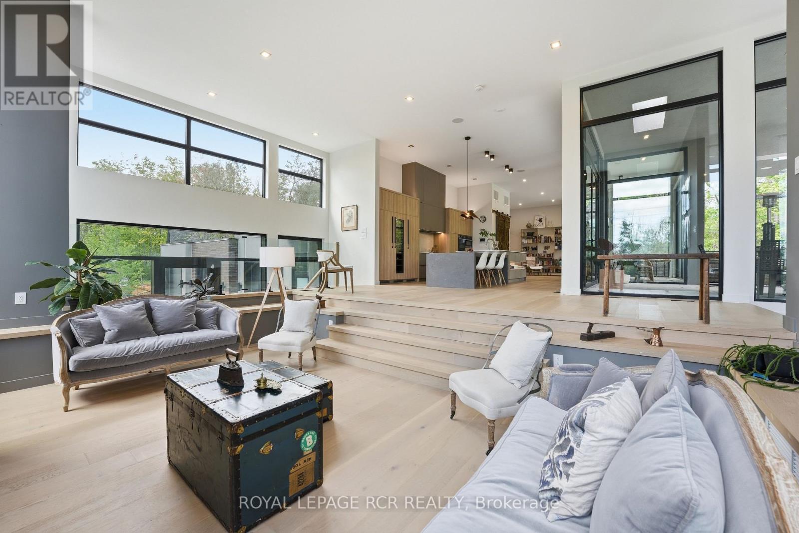 3404 Vivian Road, Whitchurch-Stouffville, Ontario  L4A 2M4 - Photo 10 - N13628134