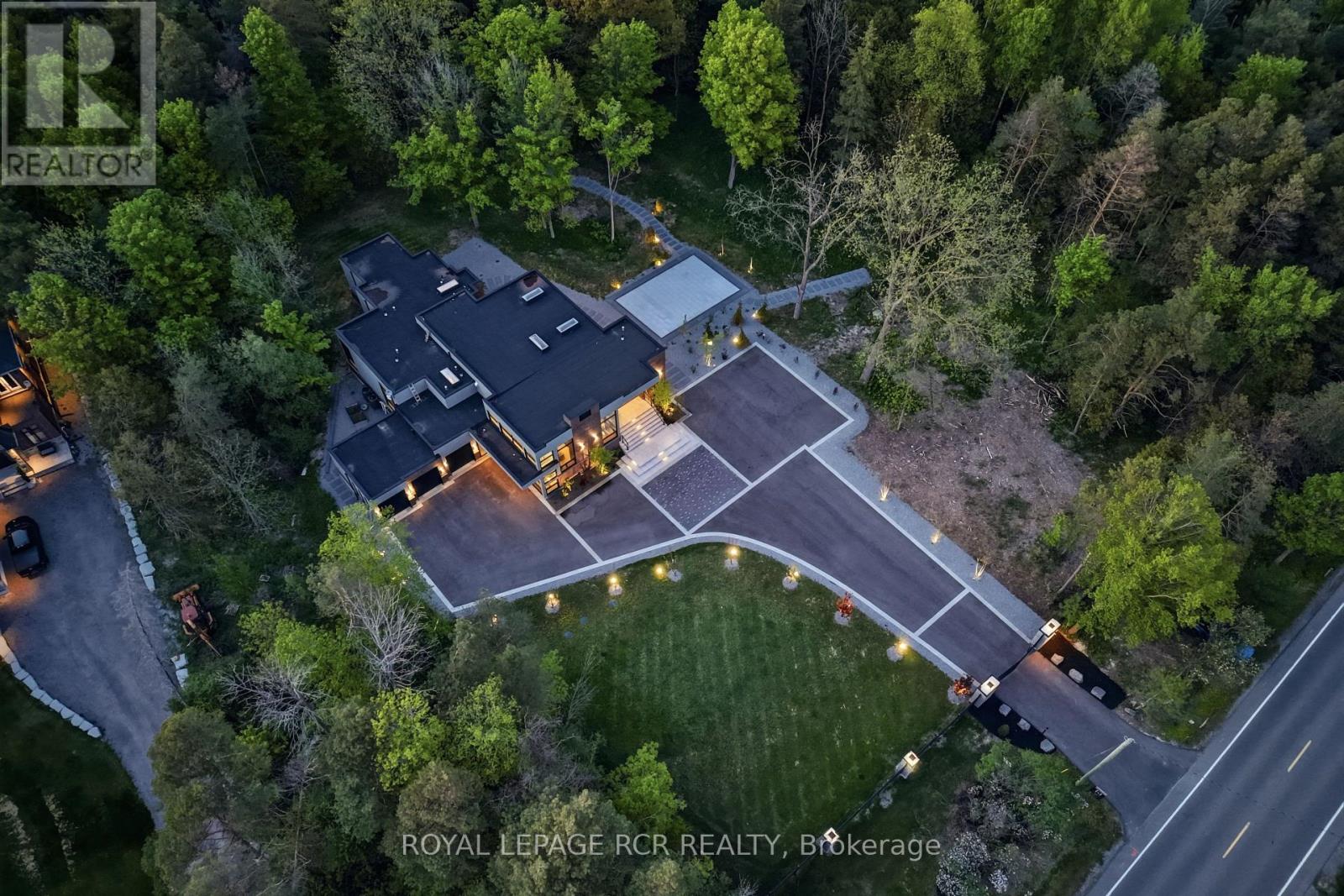 3404 Vivian Road, Whitchurch-Stouffville, Ontario  L4A 2M4 - Photo 4 - N13628134