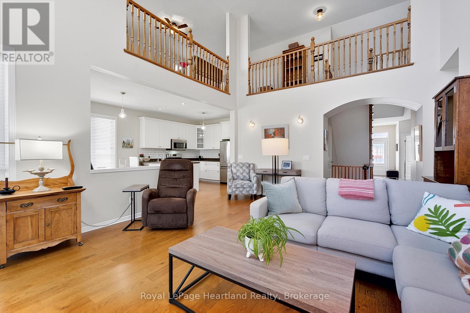16 Macpherson Avenue, Huron East, Ontario  N0K 1W0 - Photo 15 - X13628126