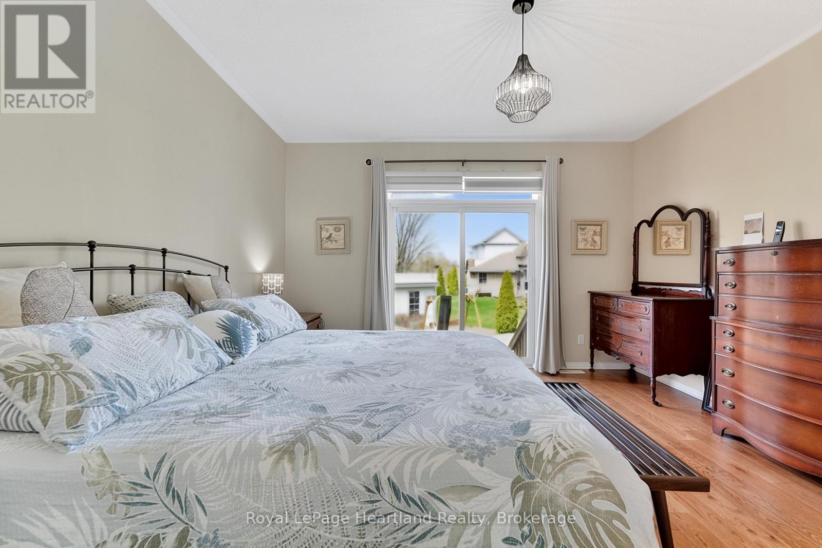 16 Macpherson Avenue, Huron East, Ontario  N0K 1W0 - Photo 24 - X13628126