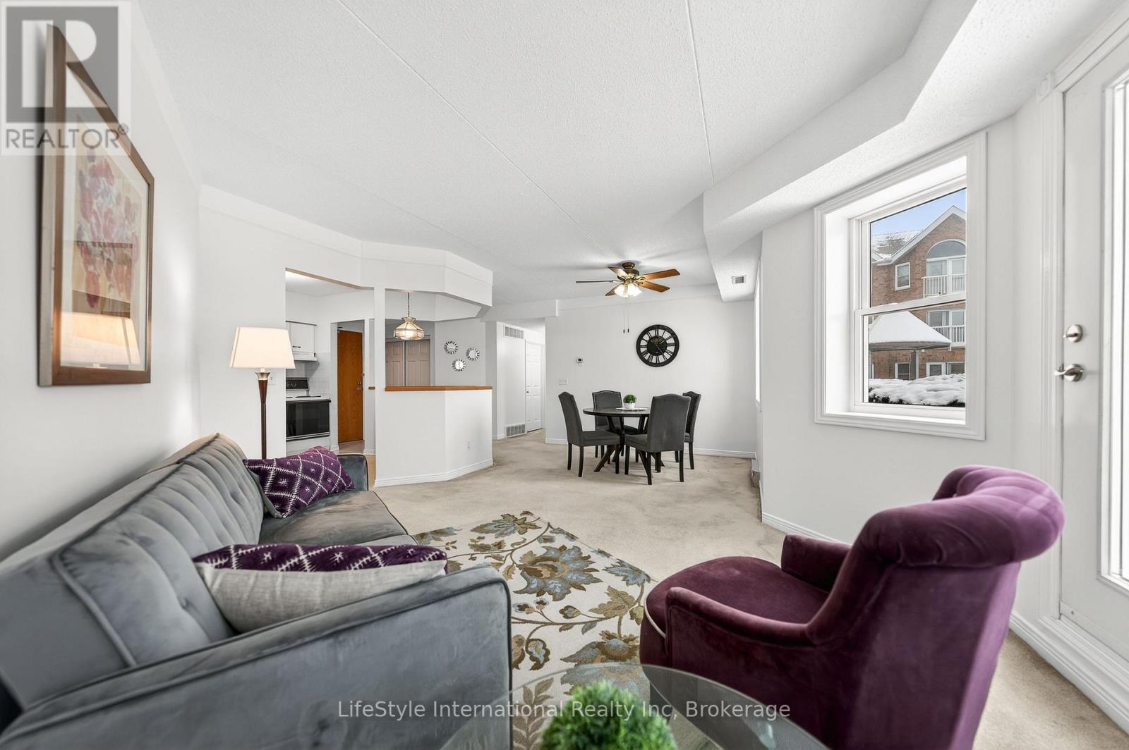 103 - 208 Silvercreek Parkway N, Guelph, Ontario  N1H 8H2 - Photo 2 - X13628146
