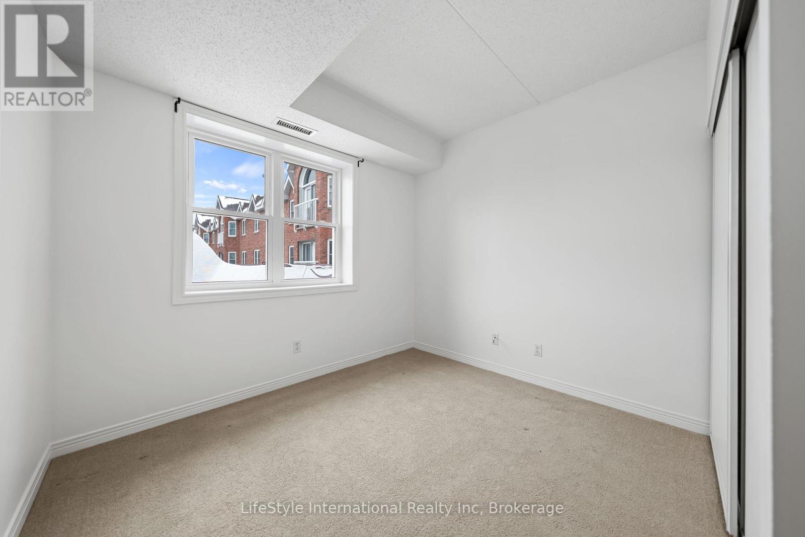 205 - 208 Silvercreek Parkway N, Guelph, Ontario  N1H 8H2 - Photo 14 - X13628148