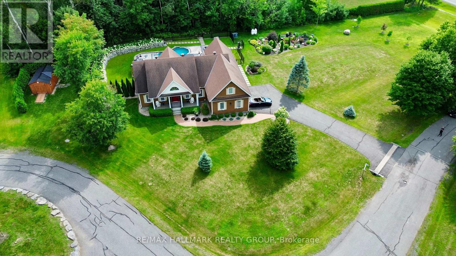 24 Radstock Lane, Champlain, Ontario  K6A 2R2 - Photo 2 - X12857482
