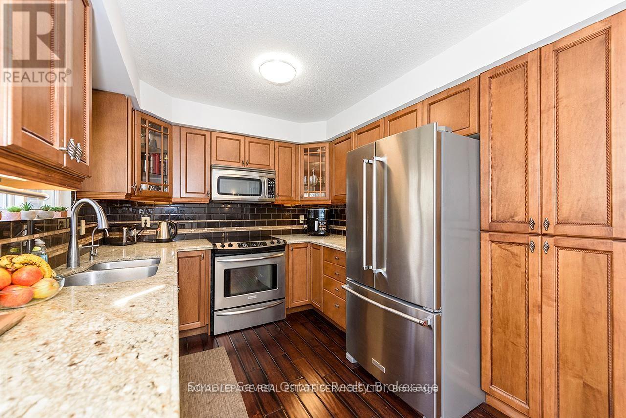 635 Commonwealth Crescent, Kitchener, Ontario  N2E 4J9 - Photo 15 - X13520968