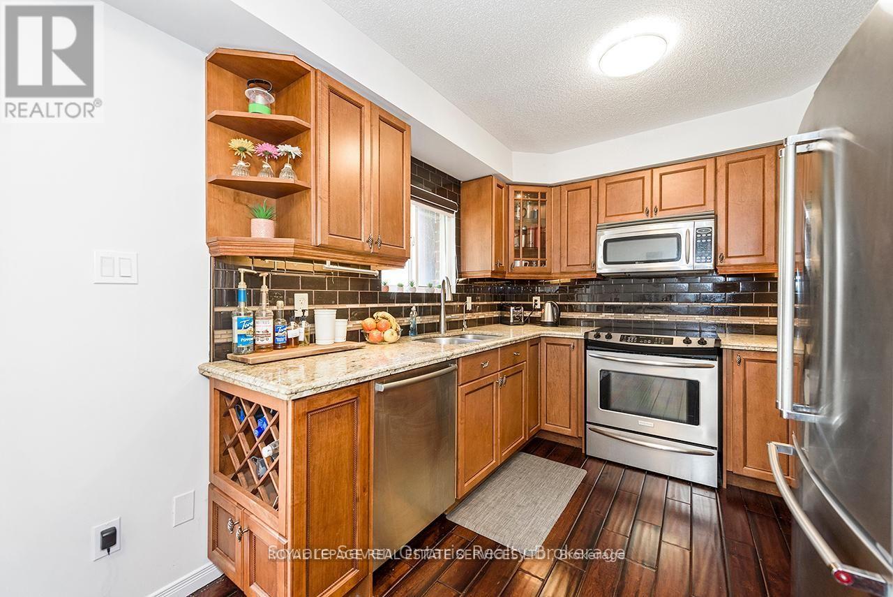 635 Commonwealth Crescent, Kitchener, Ontario  N2E 4J9 - Photo 14 - X13520968
