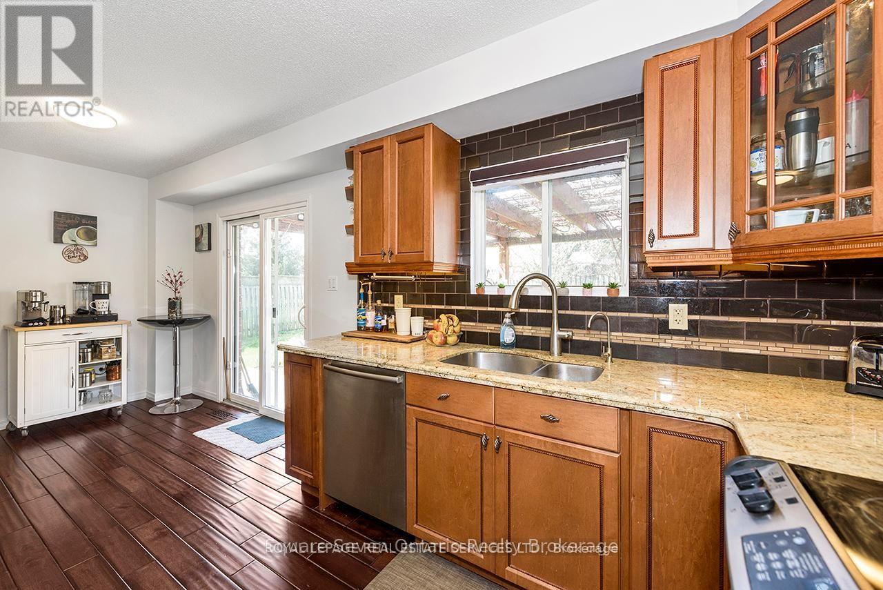 635 Commonwealth Crescent, Kitchener, Ontario  N2E 4J9 - Photo 13 - X13520968