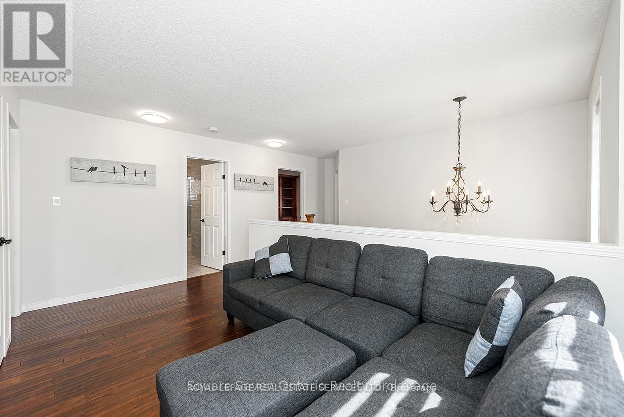635 Commonwealth Crescent, Kitchener, Ontario  N2E 4J9 - Photo 19 - X13520968