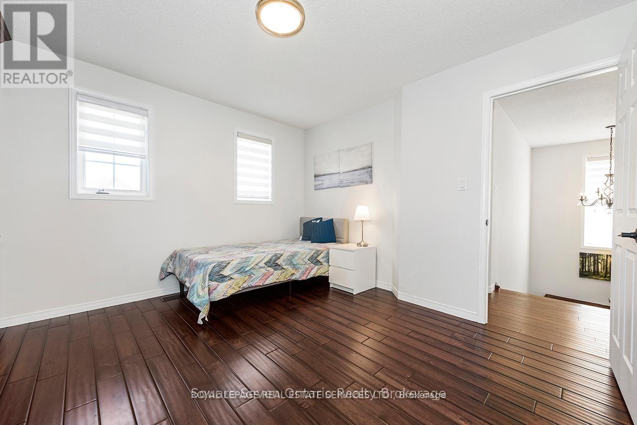 635 Commonwealth Crescent, Kitchener, Ontario  N2E 4J9 - Photo 29 - X13520968