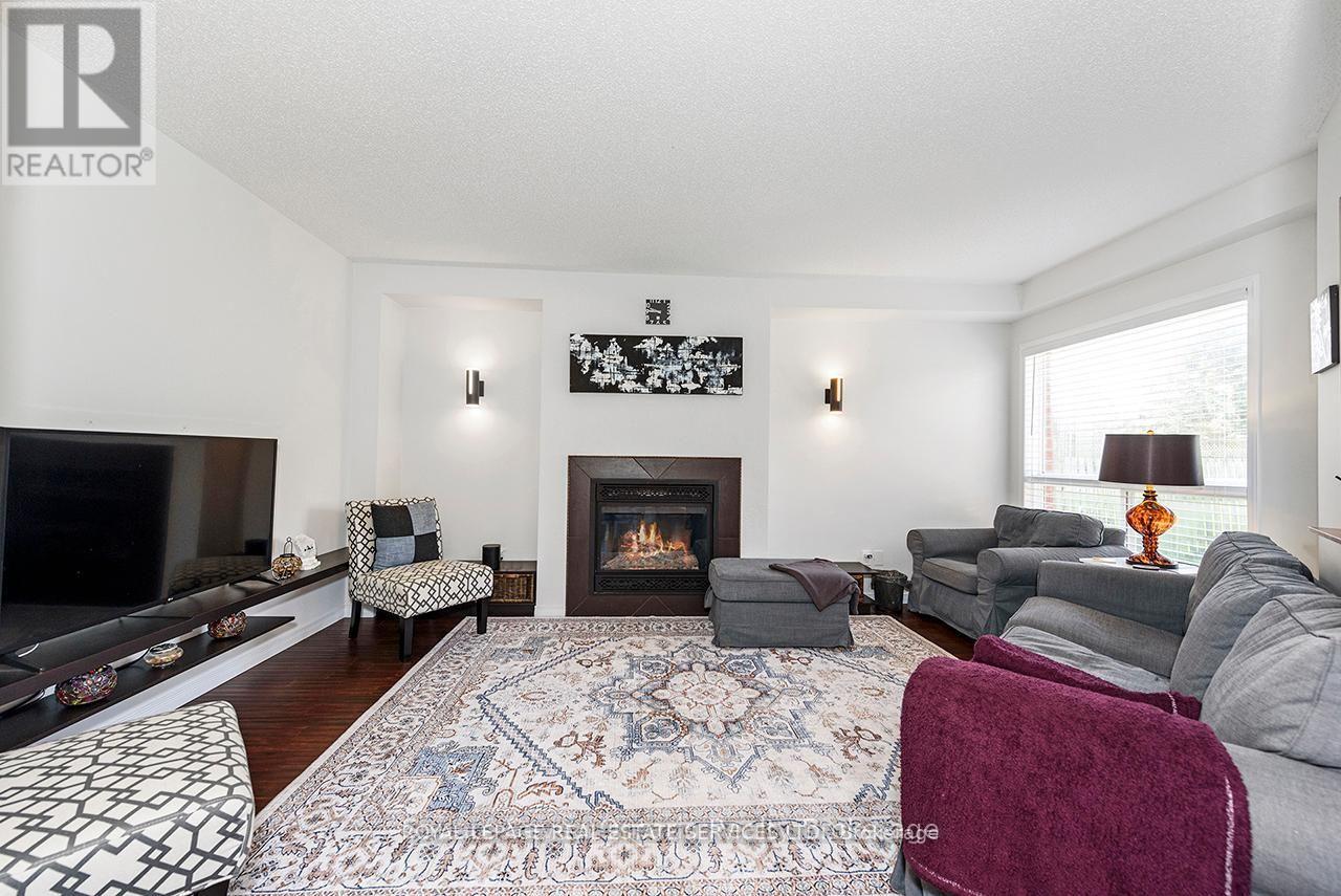 635 Commonwealth Crescent, Kitchener, Ontario  N2E 4J9 - Photo 6 - X13520968