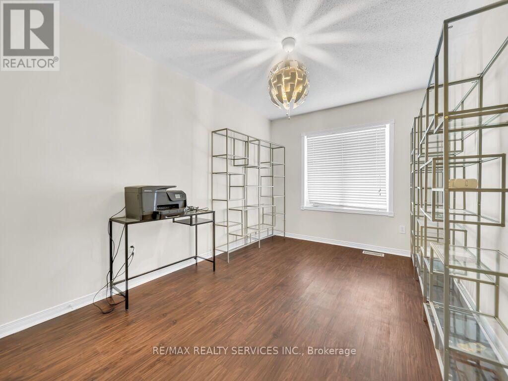35 Peachleaf Crescent, Brampton, Ontario  L7A 2B4 - Photo 22 - W13626936