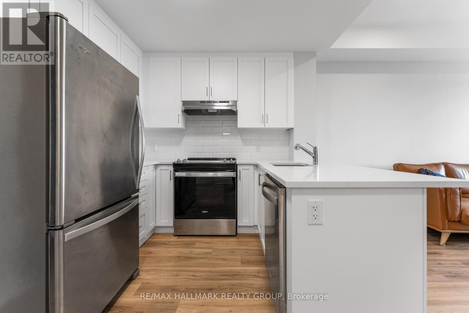 411 - 1350 Hemlock Road, Ottawa, Ontario K1K 5C2 - Photo 5 - X13628188