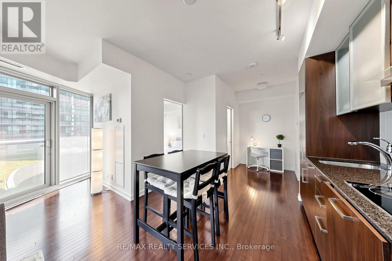 407 - 12 York Street, Toronto, Ontario  M5J 0A9 - Photo 26 - C13628160