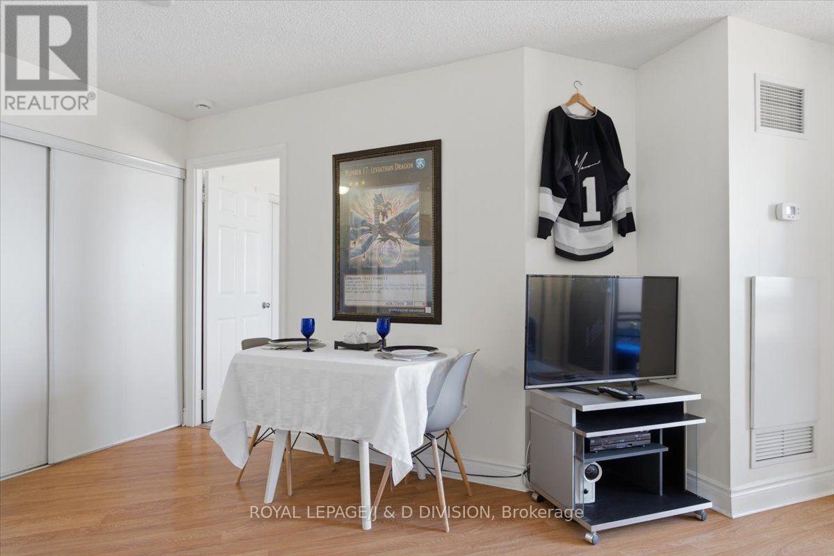 828 - 80 Harrison Garden Boulevard, Toronto, Ontario  M2N 7E3 - Photo 14 - C13628200
