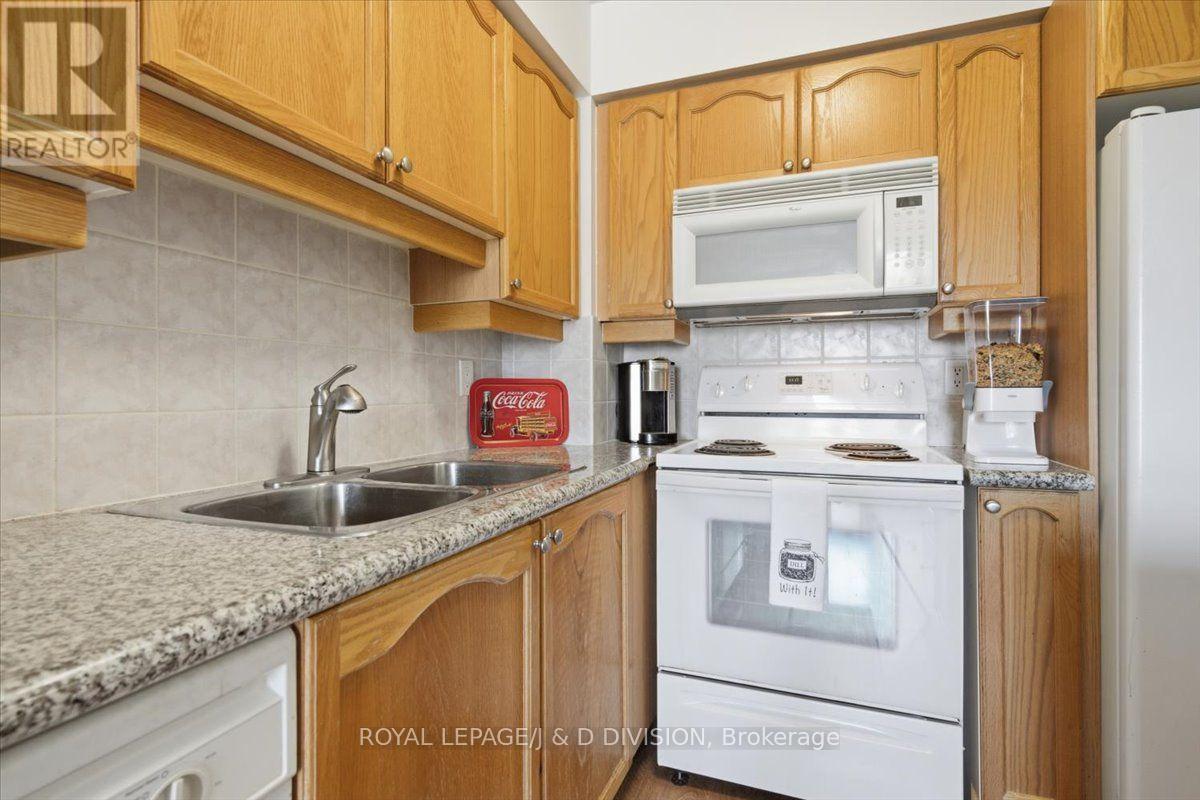 828 - 80 Harrison Garden Boulevard, Toronto, Ontario  M2N 7E3 - Photo 22 - C13628200