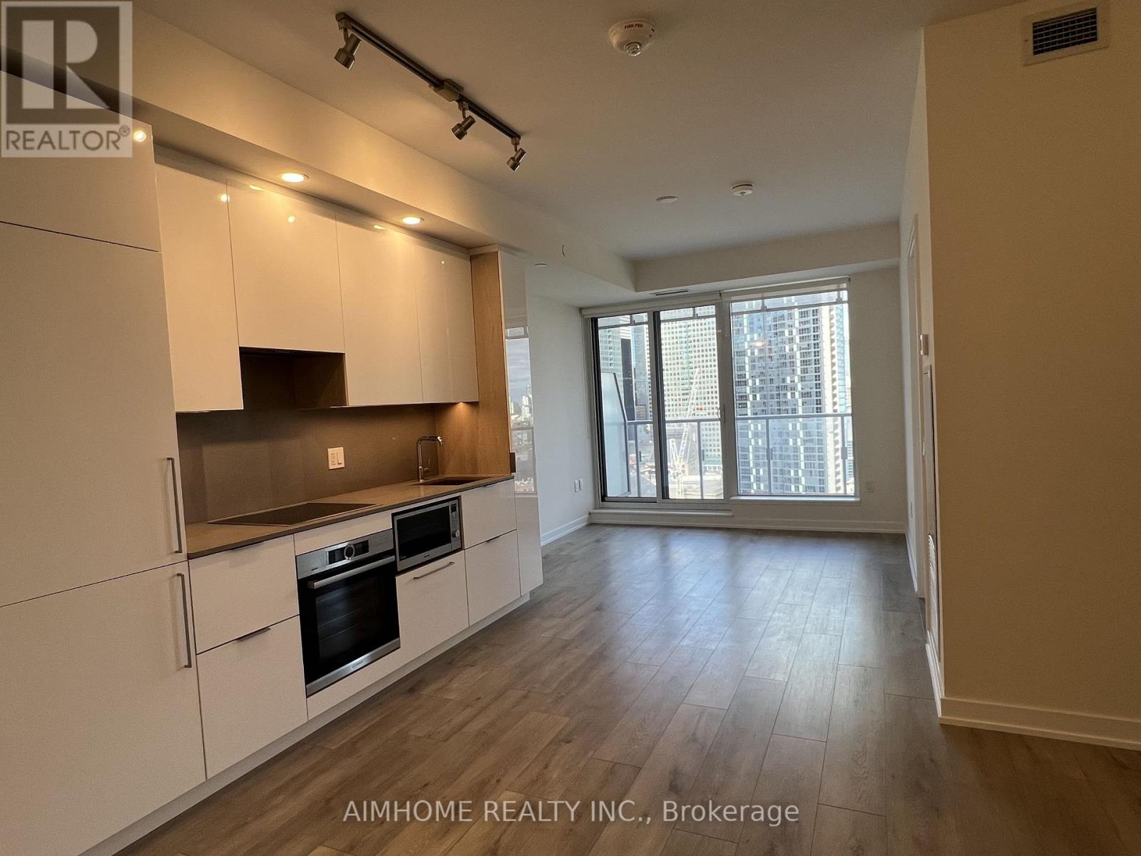 2305 - 28 Freeland Street, Toronto, Ontario  M5E 0E3 - Photo 11 - C13628208