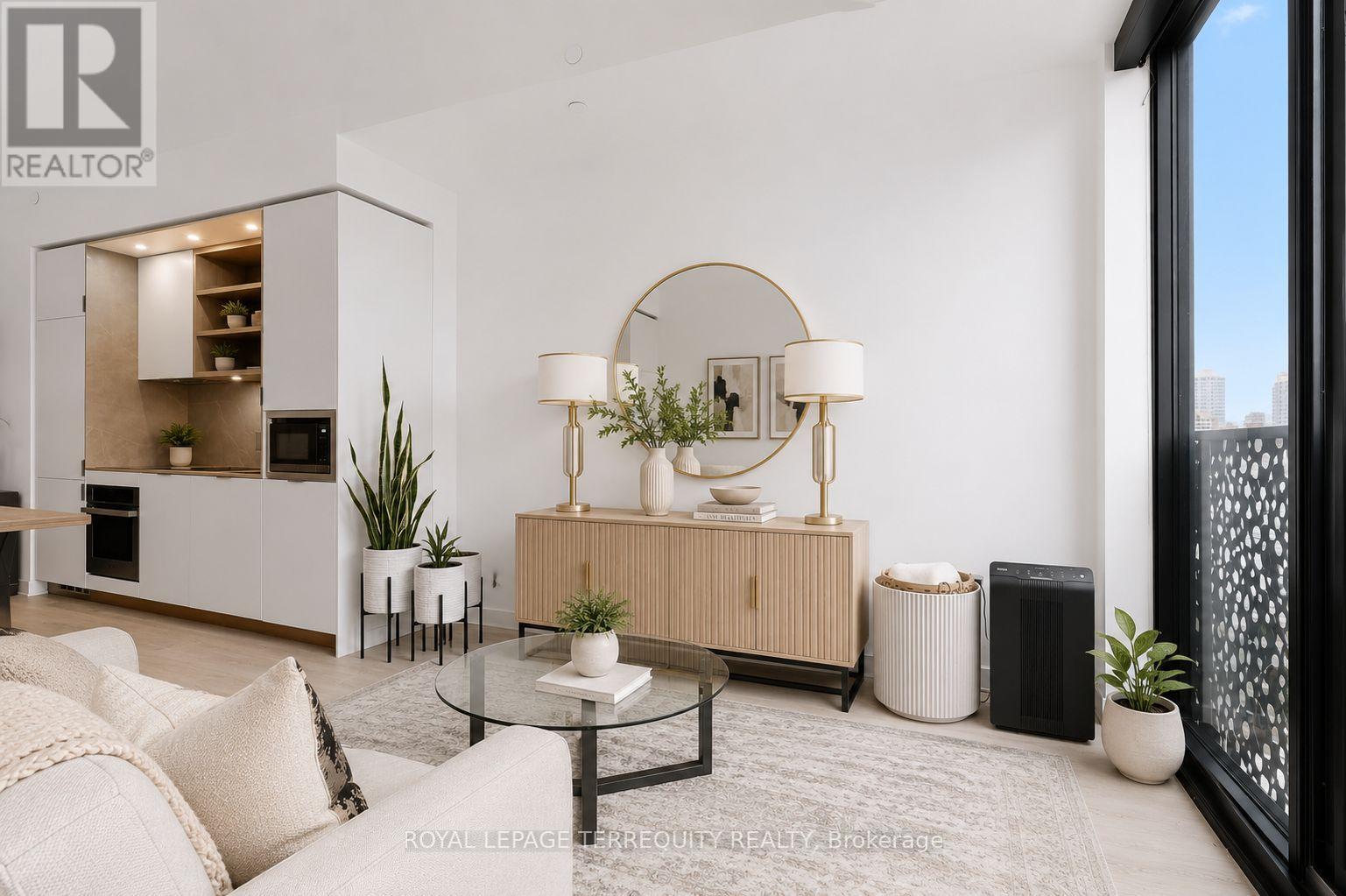 1804 - 55 Charles Street E, Toronto, Ontario  M4Y 0J1 - Photo 6 - C13628212
