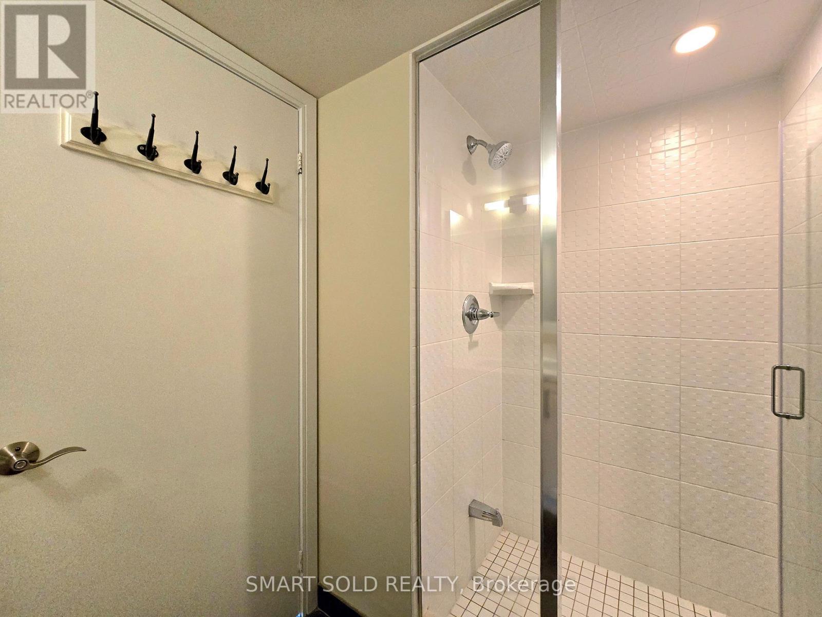 922 - 135 Village Green Square, Toronto, Ontario M1S 0G4 - Photo 11 - E13623382