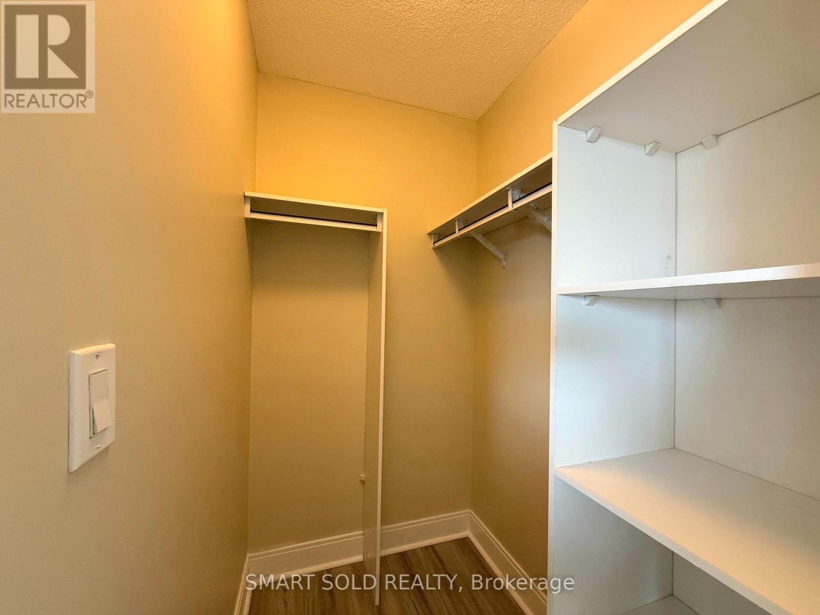 922 - 135 Village Green Square, Toronto, Ontario M1S 0G4 - Photo 8 - E13623382