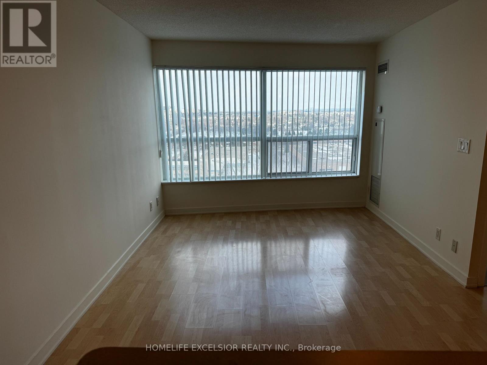 1515 - 36 Lee Centre Drive, Toronto, Ontario  M1H 3J1 - Photo 9 - E13628162