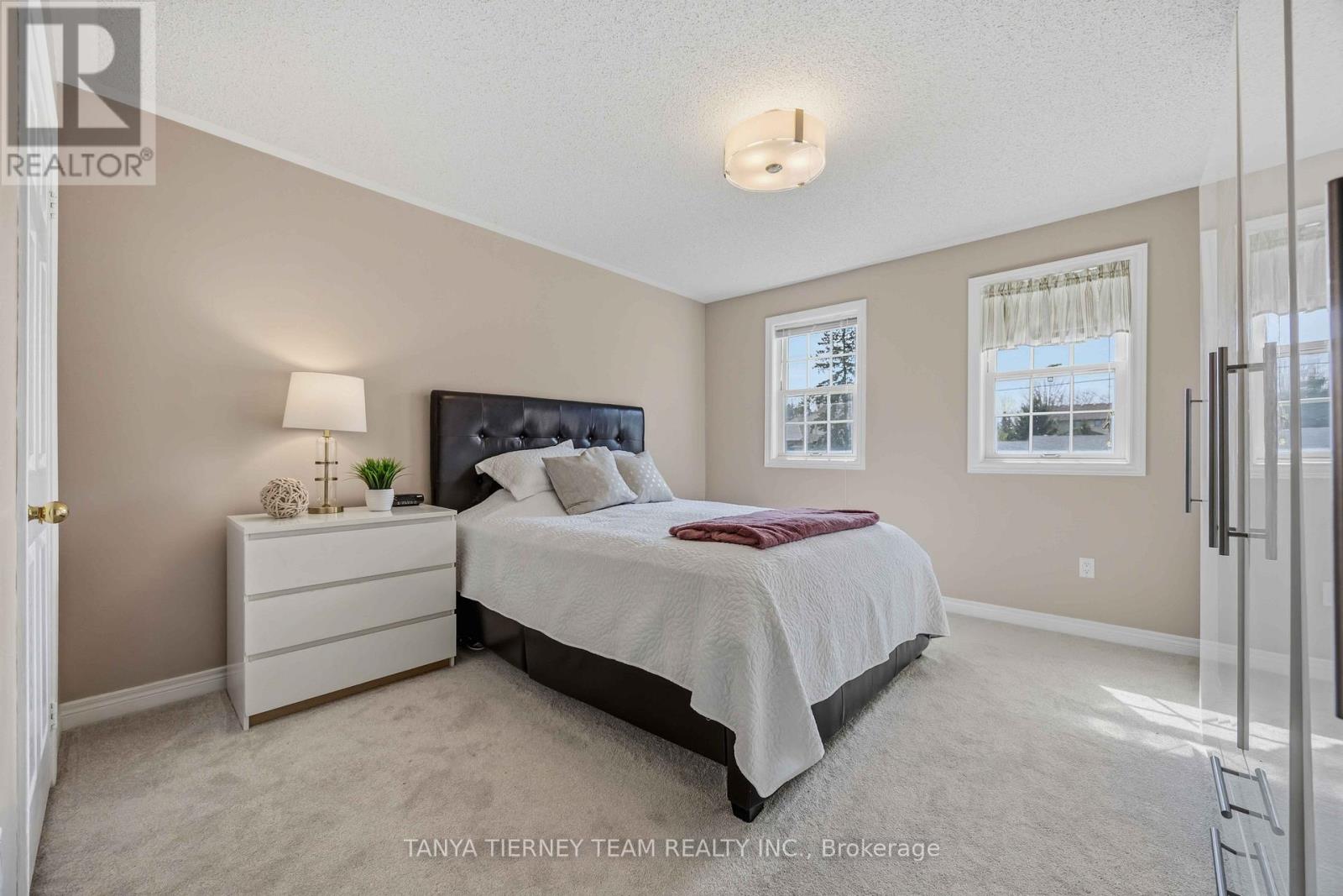 467 Oakwood Drive, Pickering, Ontario  L1W 2M8 - Photo 28 - E13628206