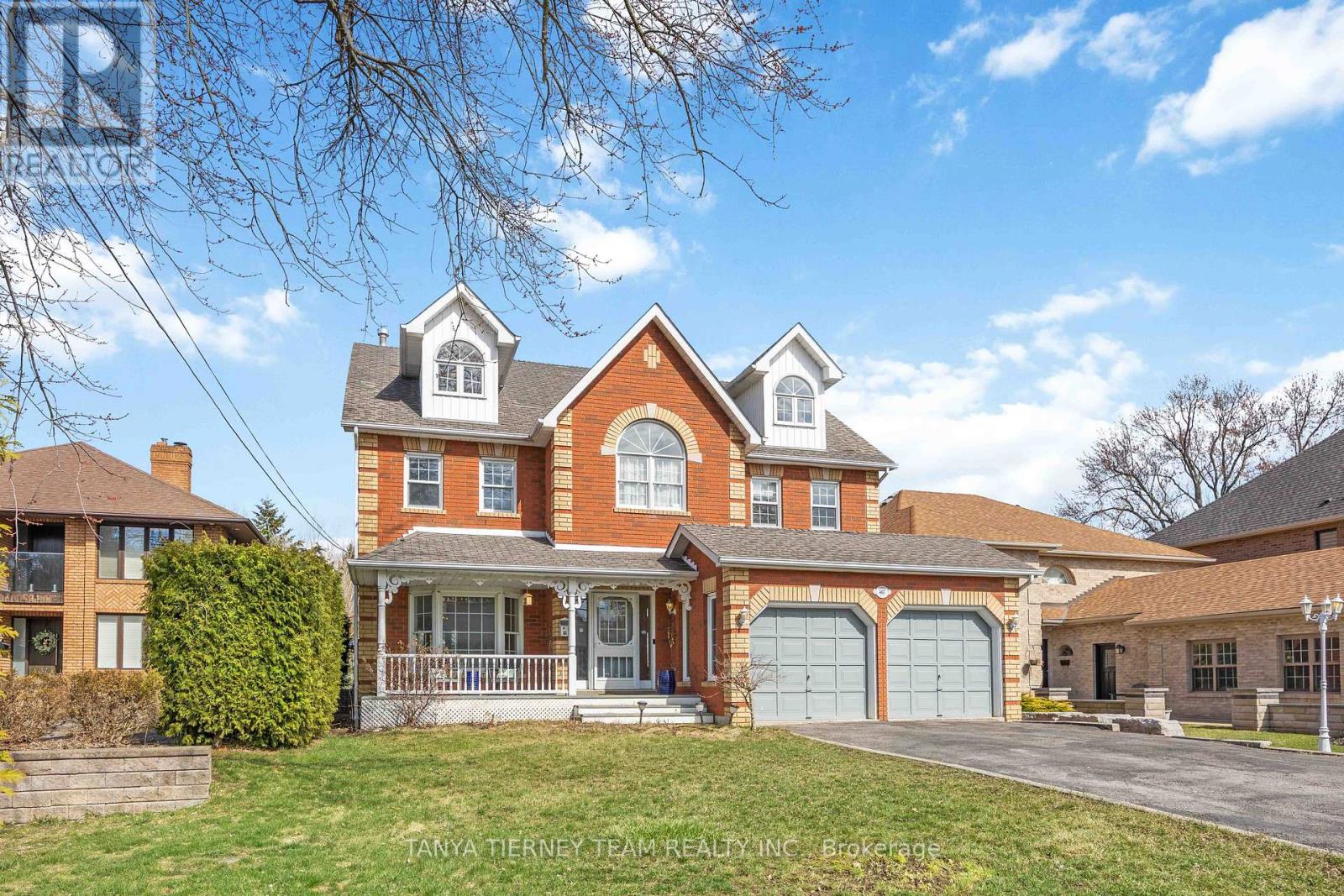 467 Oakwood Drive, Pickering, Ontario  L1W 2M8 - Photo 3 - E13628206