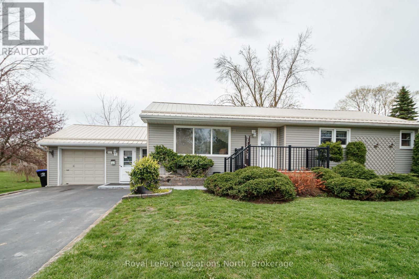 227 Superior Street, Clearview, Ontario  L0M 1S0 - Photo 14 - S13628210