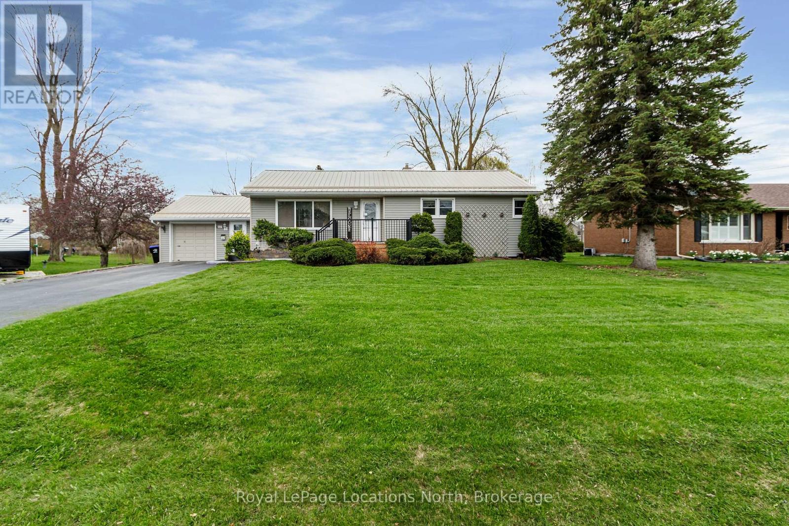227 Superior Street, Clearview, Ontario  L0M 1S0 - Photo 5 - S13628210