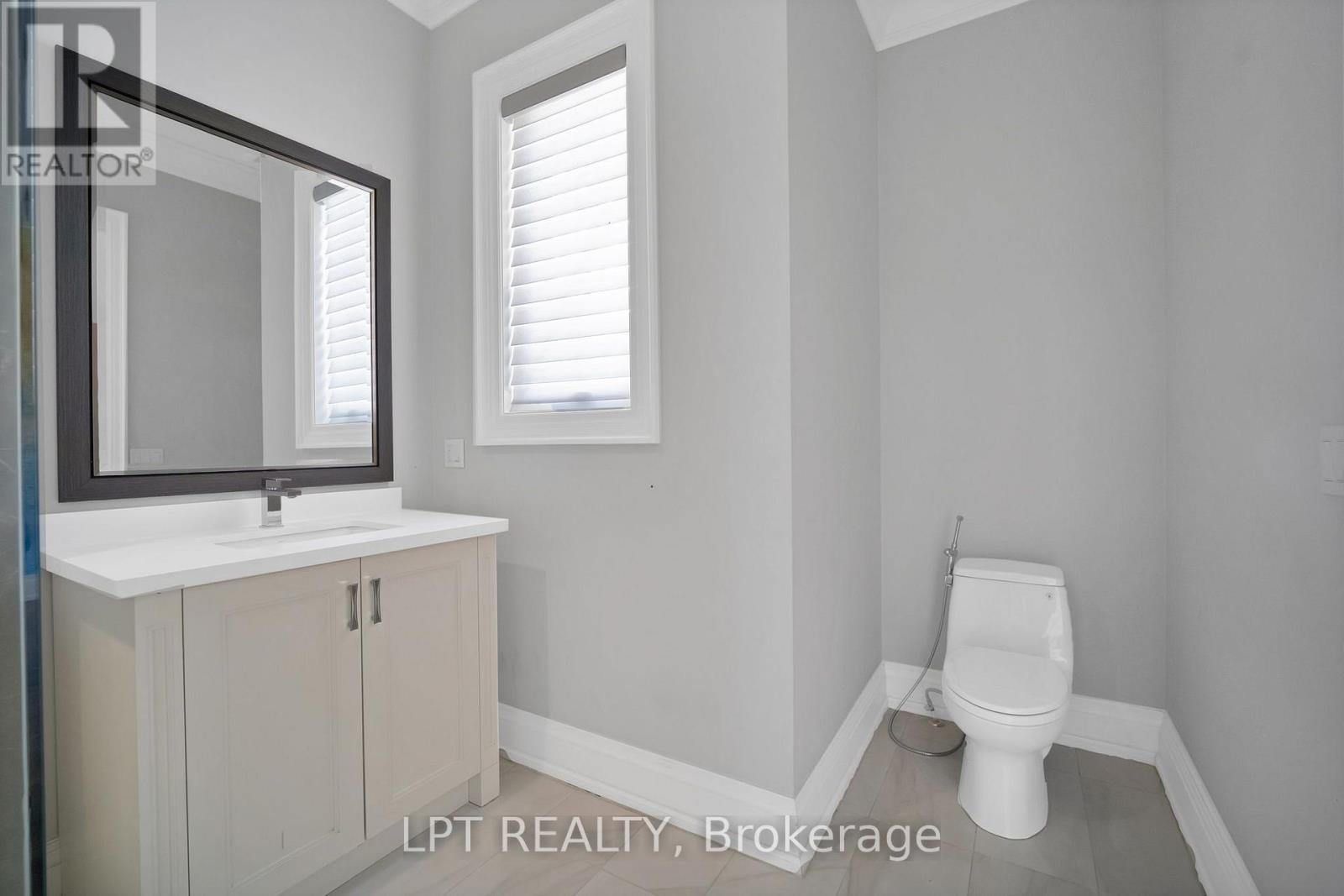 2 Poplar Drive, Richmond Hill, Ontario  L4E 2W5 - Photo 19 - N13628186