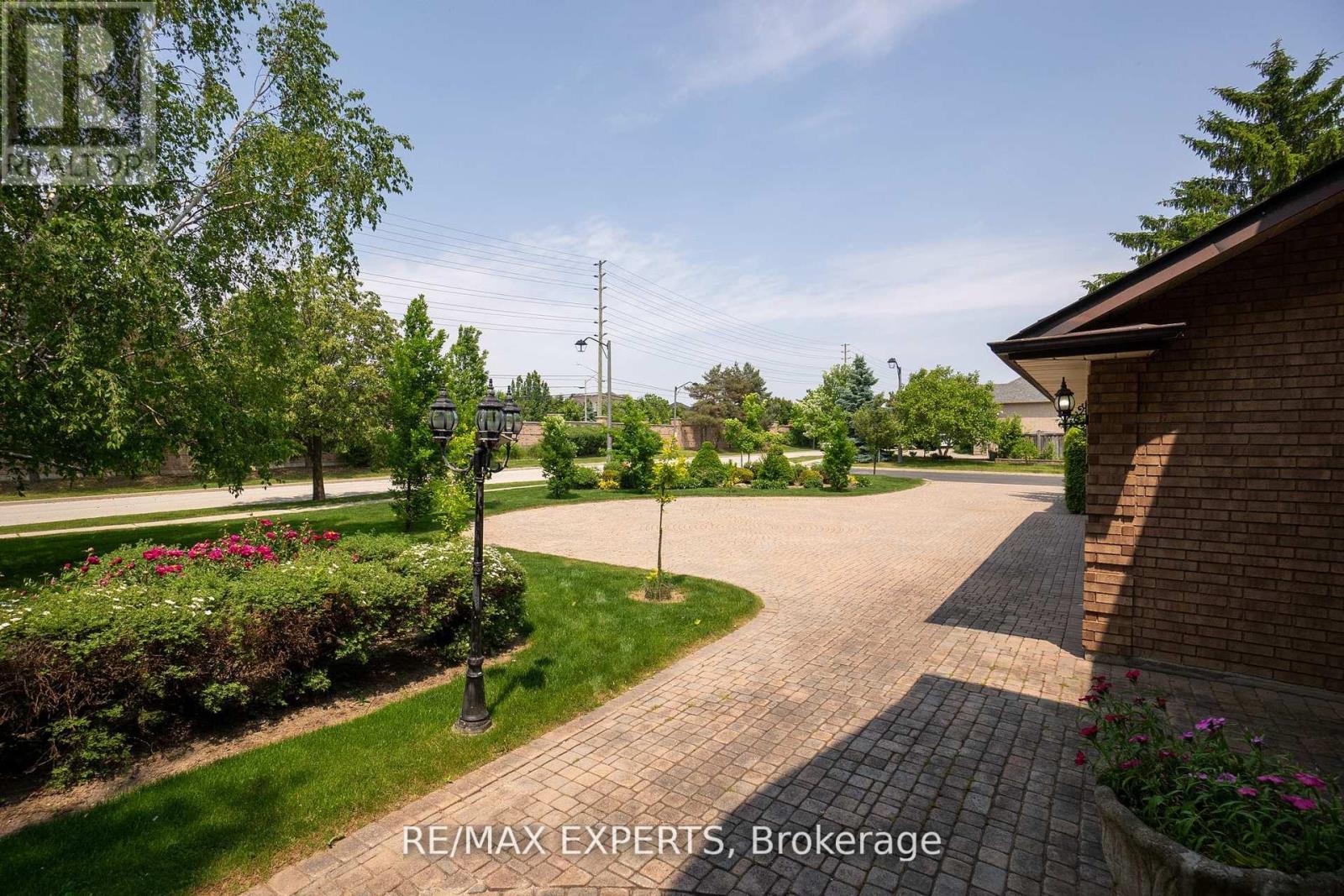 80 Colucci Drive, Vaughan, Ontario  L4L 9A6 - Photo 7 - N13628214