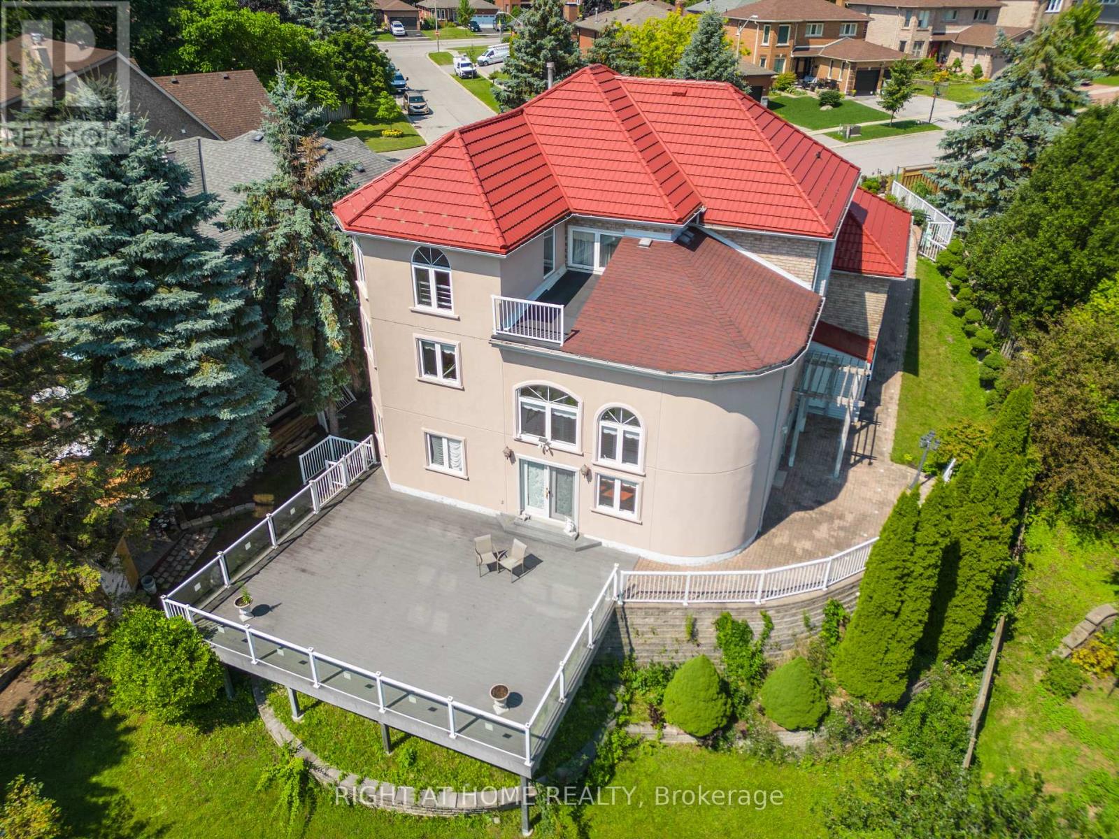11 Thackeray Crescent, Barrie, Ontario  L4N 6J6 - Photo 11 - S13628176