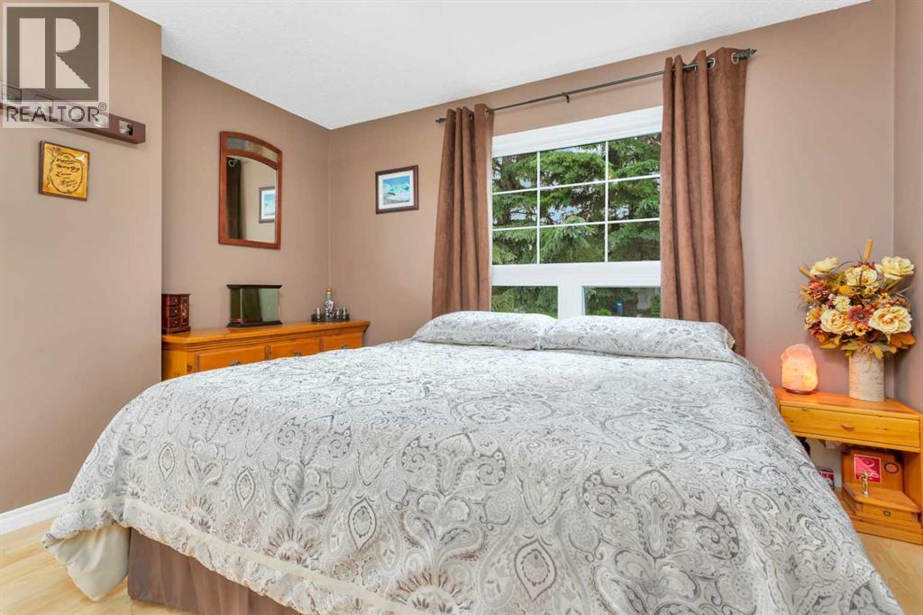 5108 49 Street, Clive, Alberta  T0C 0Y0 - Photo 11 - A2325429
