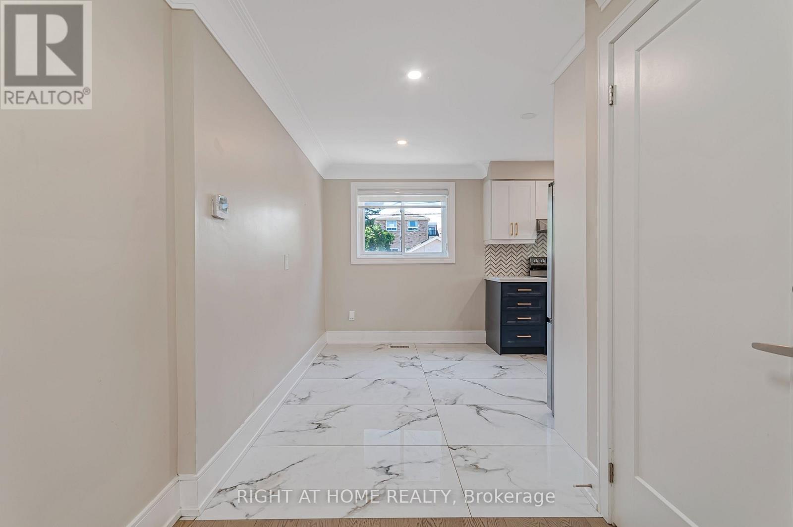 Main - 128 Twenty Second Street, Toronto, Ontario  M8V 3M4 - Photo 13 - W13628156