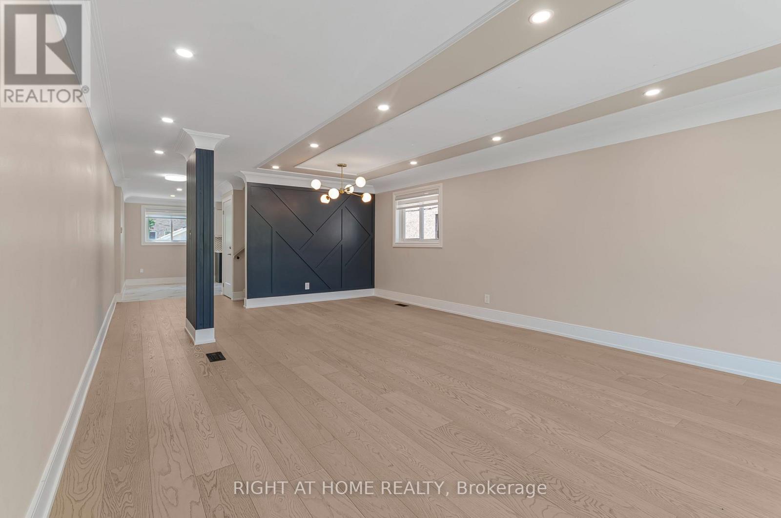 Main - 128 Twenty Second Street, Toronto, Ontario  M8V 3M4 - Photo 6 - W13628156