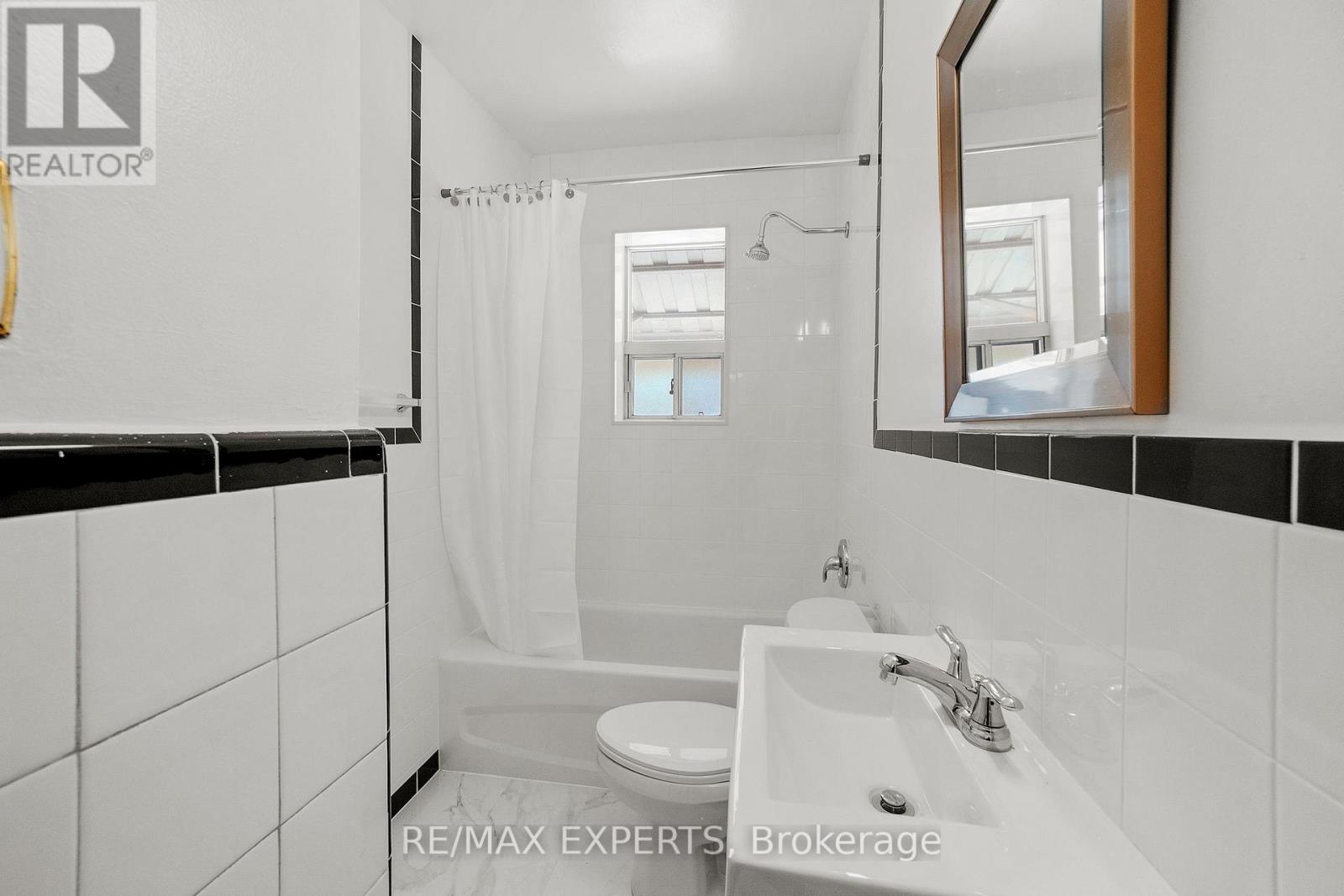 101 - 3261a Lakeshore Boulevard W, Toronto, Ontario  L4L 9A6 - Photo 45 - W13628202